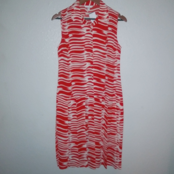 CAbi S Brushstroke Drop Waist Pleated Dress New in Red and White NWT - Picture 3 of 12